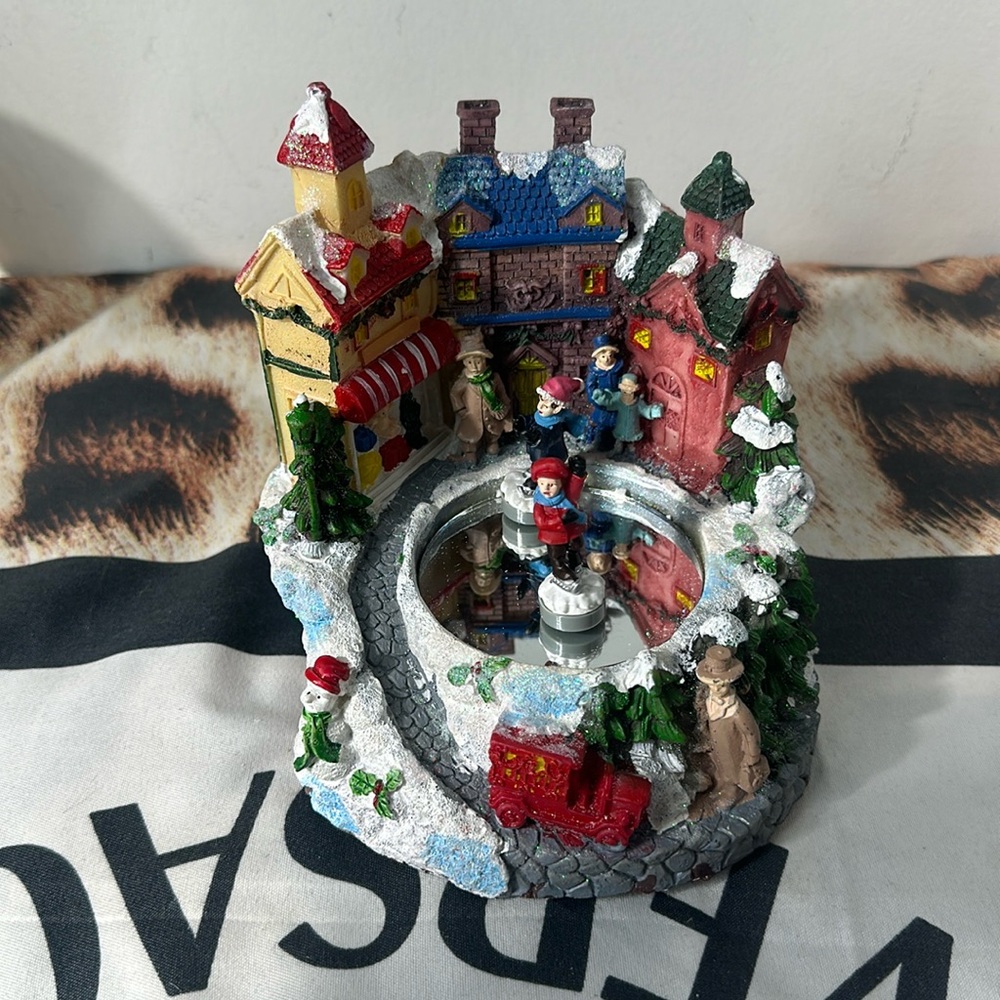 Animated Victorian Village Ice Skating Winter Scene Christmas Music Box